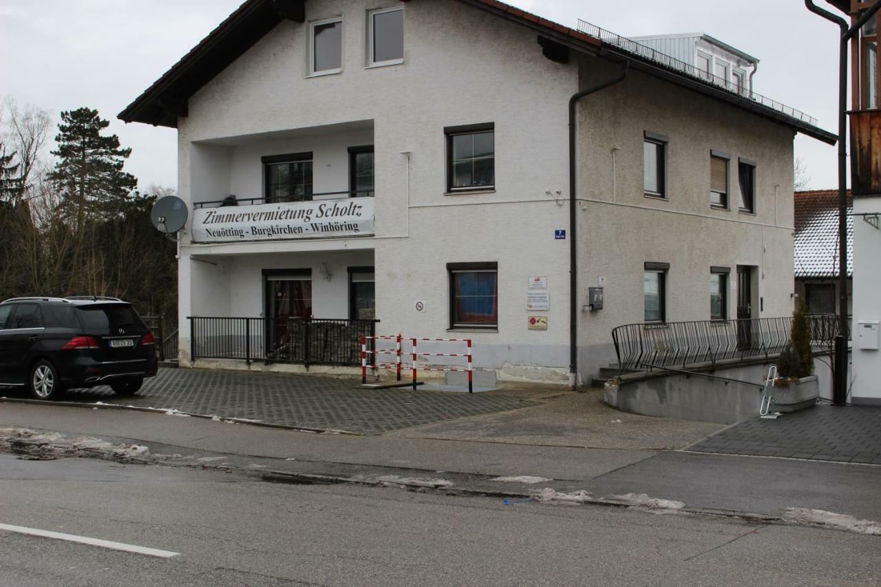 Zv-Scholtz Gaestehaus Neuoetting Simbacher Strasse 7 Dış mekan fotoğraf