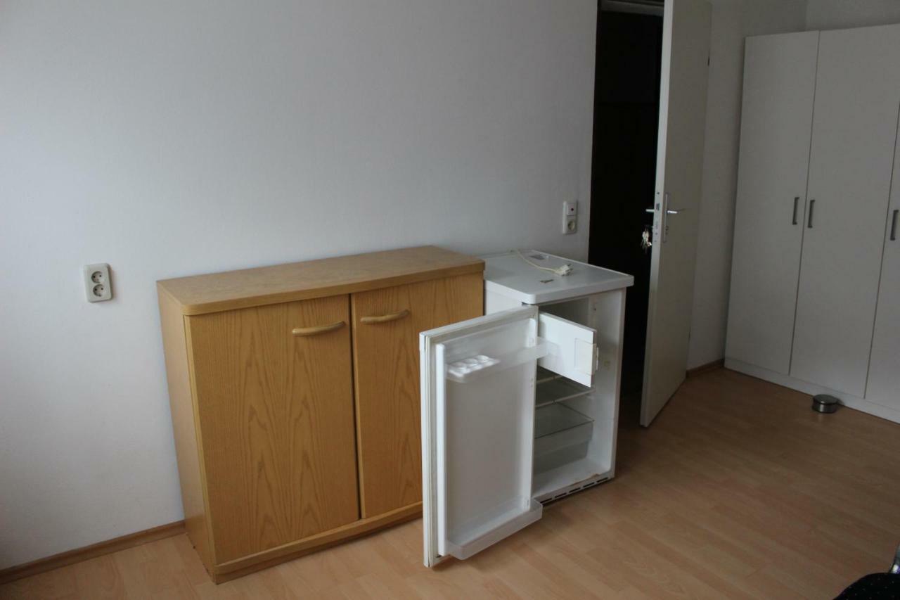 Zv-Scholtz Gaestehaus Neuoetting Simbacher Strasse 7 Dış mekan fotoğraf